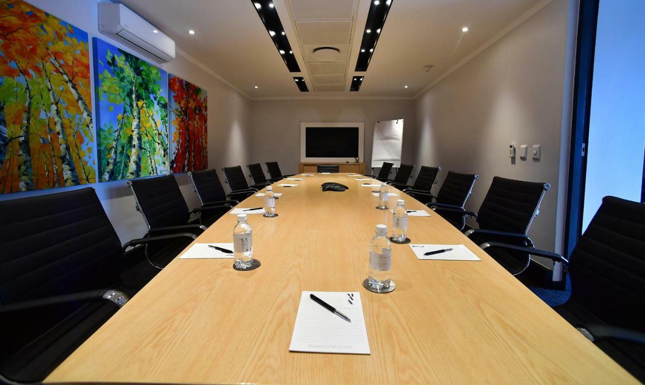 The Max Hotel Sandton Johannesburg Exterior photo